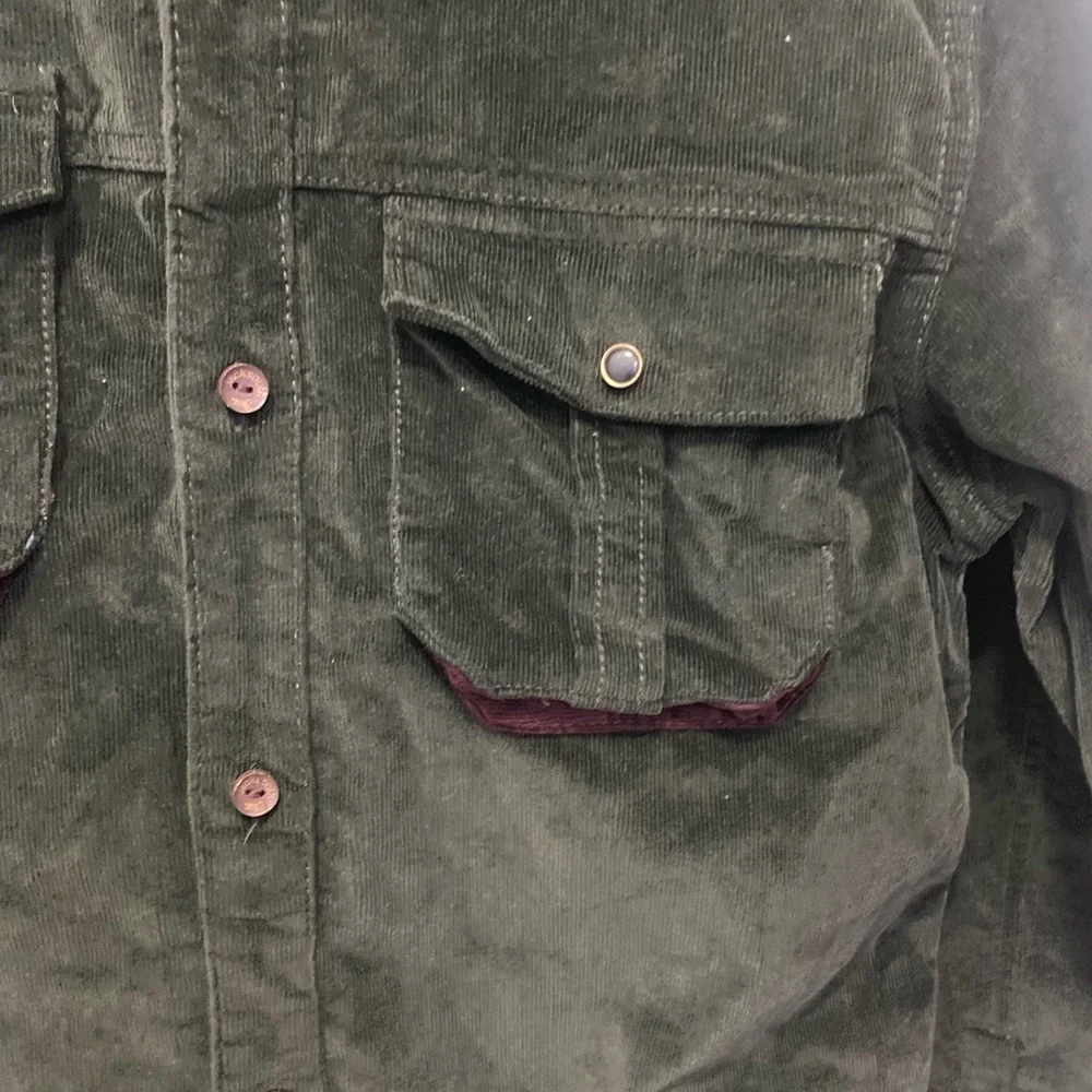 Jack South Men Corduroy Buttoned Down Shirt - Picture 3 of 8
